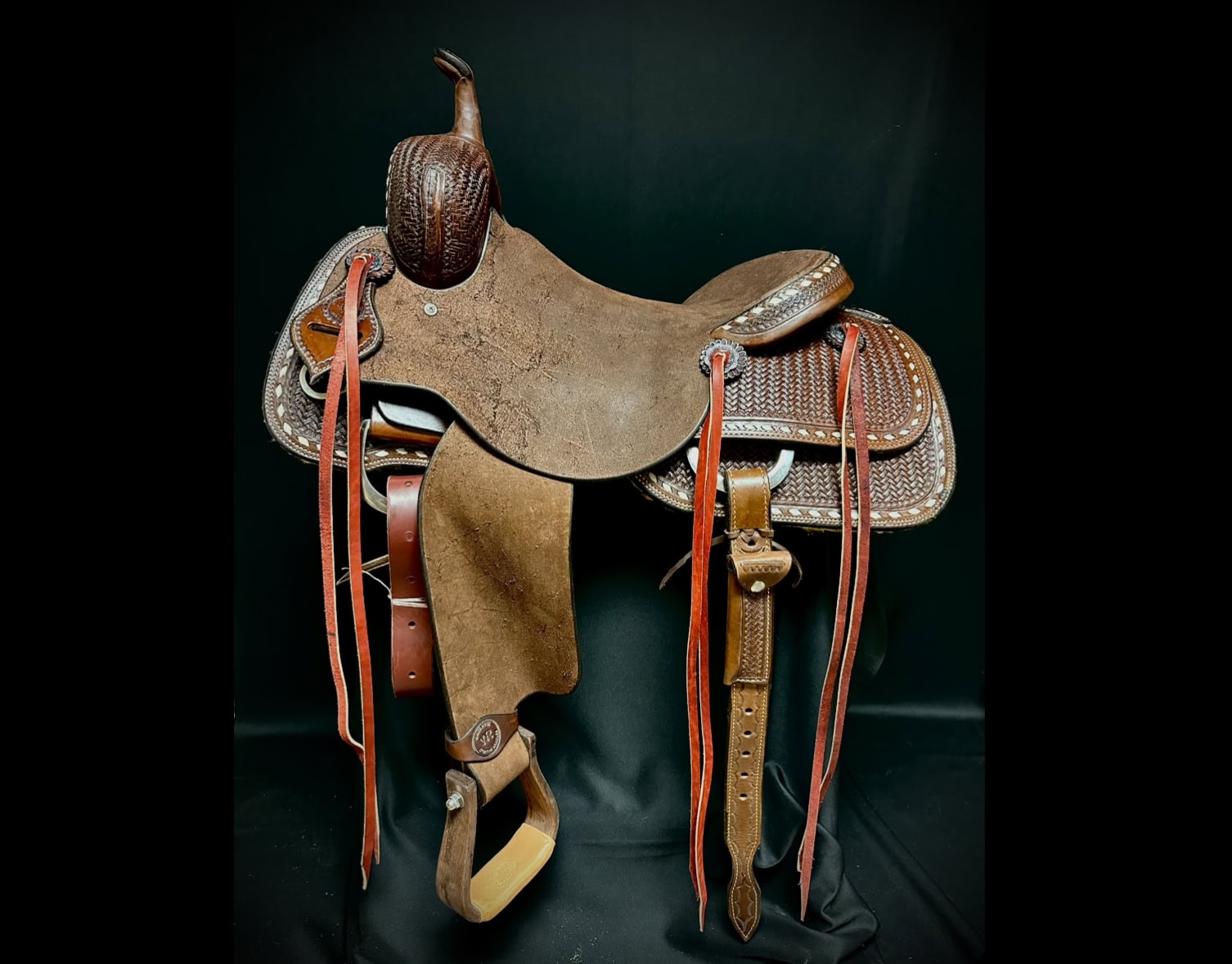 7 White Rock Cutting Saddle — custom leather saddle